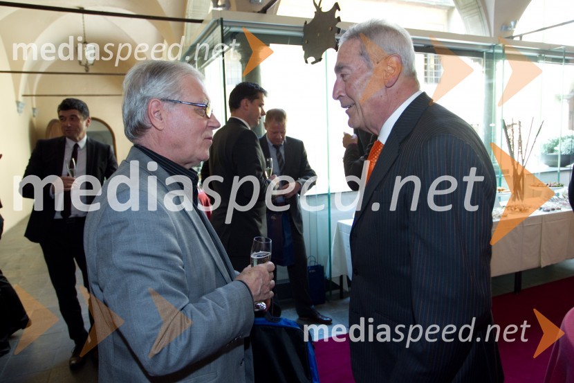  Lovro Sodja, predsednik Društva slovensko-avstrijskega prijateljstva;  Aleš Čerin, podžupan Mestne občine Ljubljana62. Festival Ljubljana 2014, novinarska konferenca