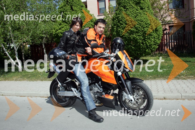 Žana Povše, pevka in Dani Salobir, fantŽana Povše, pevka