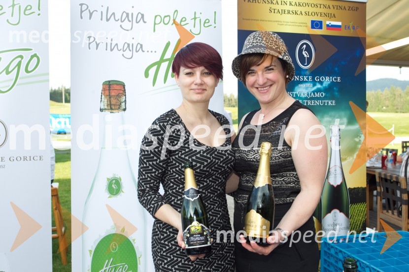  Andreja Novak, vodja marketinga, Radgonske gorice;  Monika  Maček, Radgonske goriceLady piknik pod klobuki 2014