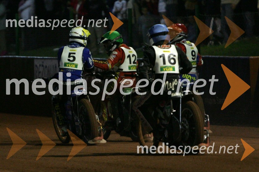 Matej Žagar - AMTK Ljubljana, Matej Ferjan, Madžarska - Slovenija, Jernej Kolenko - AMTK Ljubljana in Lukas Dryml - ČeškaSPEEDWAY, 8. Zlata čelada