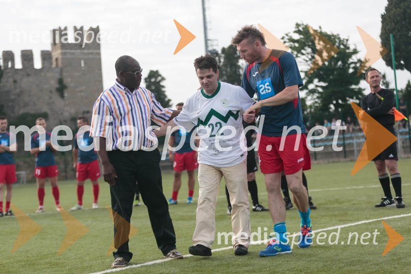  Peter Bossman, župan, občina Piran;  Marino Likar;  Matej Mavrič Rožič, nogometašMatej Mavrič Rožič, poslovilna tekma