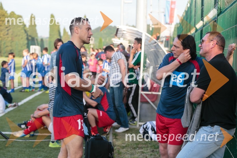  Jure Košir, nekdanji smučar;  Marjan Simčič Domaine, vinar;  Matjaž Kek, trenerMatej Mavrič Rožič, poslovilna tekma
