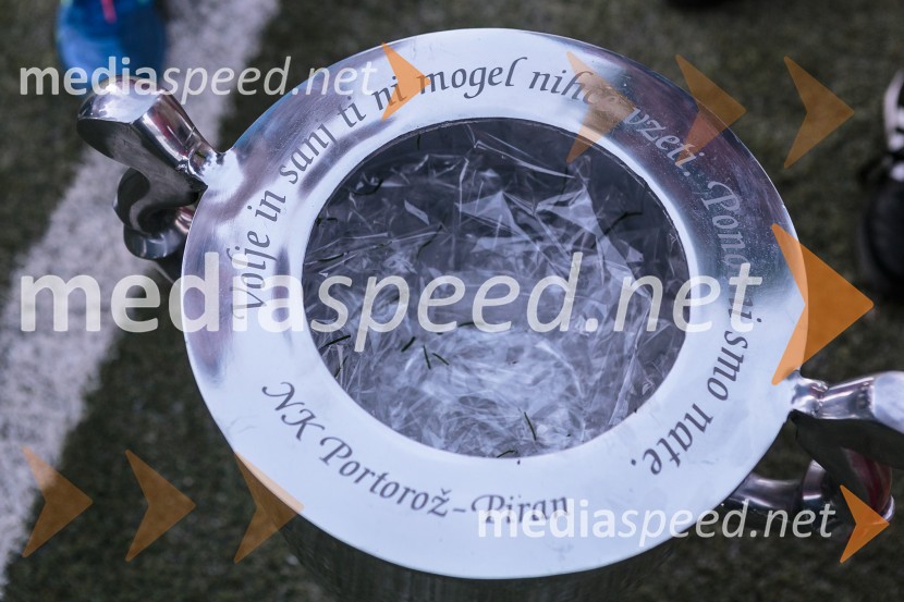 Matej Mavrič Rožič, poslovilna tekmaMatej Mavrič Rožič, poslovilna tekma