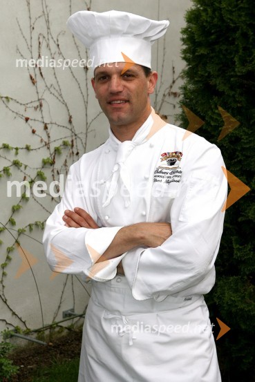 Uroš Mijailovič, glavni kuharSprejem na nizozemskem veleposlaništvu ob kraljičinem dnevu