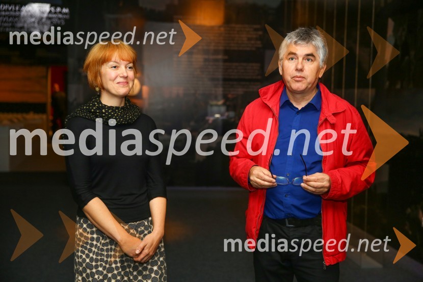 dr. Bernarda Županek, kustosinja ;  Miran Mohar, oblikovanje razstave, Novi kolektivizemEmona: mesto v imperiju, muzejska razstava ob praznovanju 2000-letnice Emone