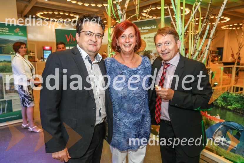  Tomaž Kordiš, direktor Gospodarske zbornice dolenjske in Bele krajine;  Jerneja  Kamnikar, ustanoviteljica in direktorica Vivo Catering;  Andrej Kavšek, direktor zavarovalnice TiliaUvod v Jurjevanje v Beli krajini