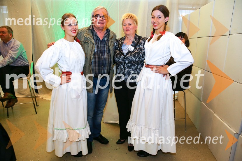  ... ;  Lado  Leskovar, pevec in ambasador Unicef;  Mojca Čemas Stjepanovič, županja občine Črnomlje;  ... Uvod v Jurjevanje v Beli krajini