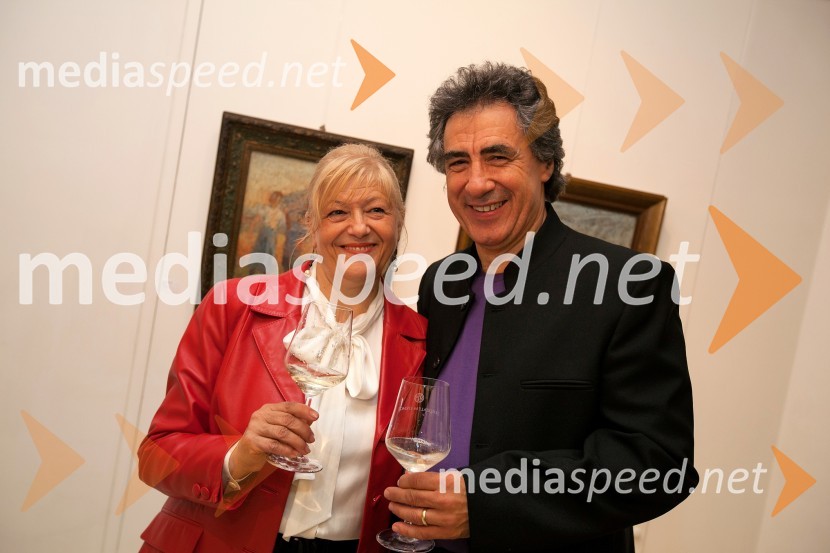  Nevenka Karba;  Danilo Karba, nekdanji bobnar skupine Čedežna polja in Atlantis25 let Galerije Hest in otvoritev razstave impresionistov