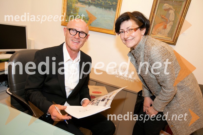  Emil Šarkanj, lastnik Galerije Hest;  Mateja Meden Šerbelj25 let Galerije Hest in otvoritev razstave impresionistov