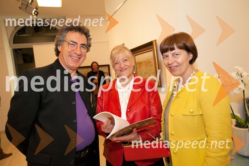  ... ;  ... ;  Bojana Šarkanj, lastnica Galerije Hest25 let Galerije Hest in otvoritev razstave impresionistov