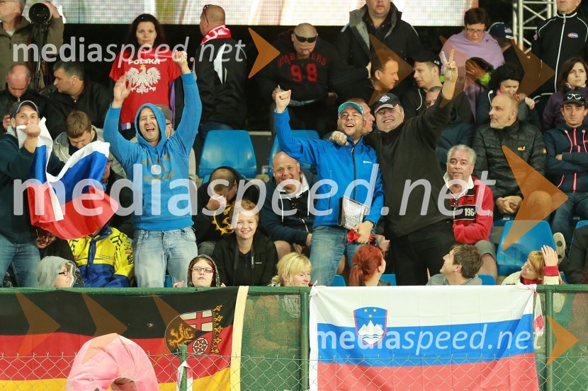 Slovenski navijači v PragiŽagar izvrsten tretji v Pragi