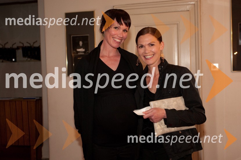  Barbara Marič;  Regina Križaj, baletkaMarina Abramović ali kako sem izgubil pot do Antigone
