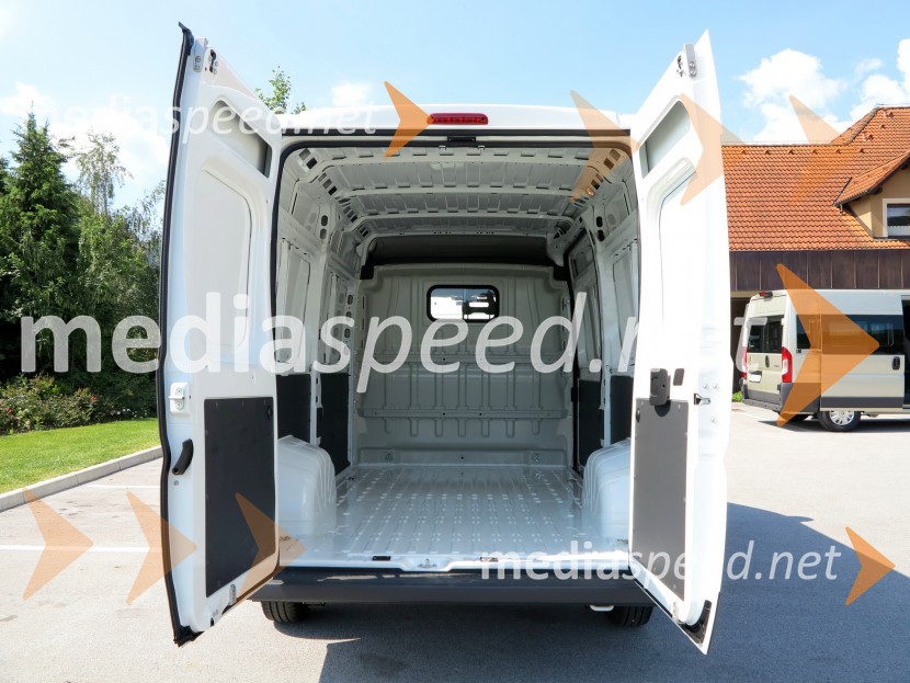 Novi Citroen Jumper, slovenska predstavitevNovi Citroen Jumper, slovenska predstavitev