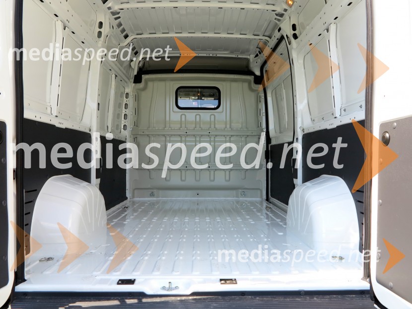 Novi Citroen Jumper, slovenska predstavitevNovi Citroen Jumper, slovenska predstavitev