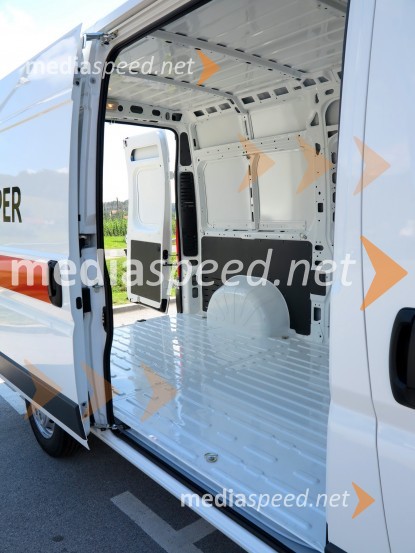 Novi Citroen Jumper, slovenska predstavitevNovi Citroen Jumper, slovenska predstavitev