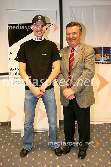 Matej Žagar, speedwayist in Janez Tomažič, predsednik komisije za speedway pri AMZSTiskovna konferenca AMZS in AMTK Ljubljana