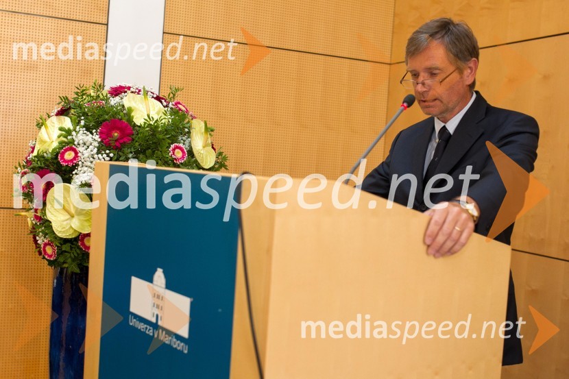 prof. dr.  Boštjan  Gomišček, Fakulteta za organizacijske vede, Univerza v MariboruPromocija doktorjev znanosti UM, junij 2014