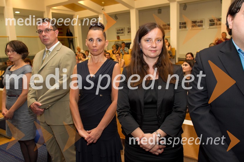 dr. Árpád Ivánecz, Medicinska fakulteta, Univerza v Mariboru; dr. Sabina Lešnik, Pedagoška fakulteta, Univerza v Mariboru; dr. Anita Laznik, Filozofska fakulteta, Univerza v MariboruPromocija doktorjev znanosti UM, junij 2014