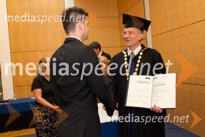 dr. Andrej Kocbek, Fakulteta za elektrotehniko, računalništvo in informatiko, Univerza v Mariboru; prof. dr.  Danijel Rebolj, rektor Univerze v MariboruPromocija doktorjev znanosti UM, junij 2014