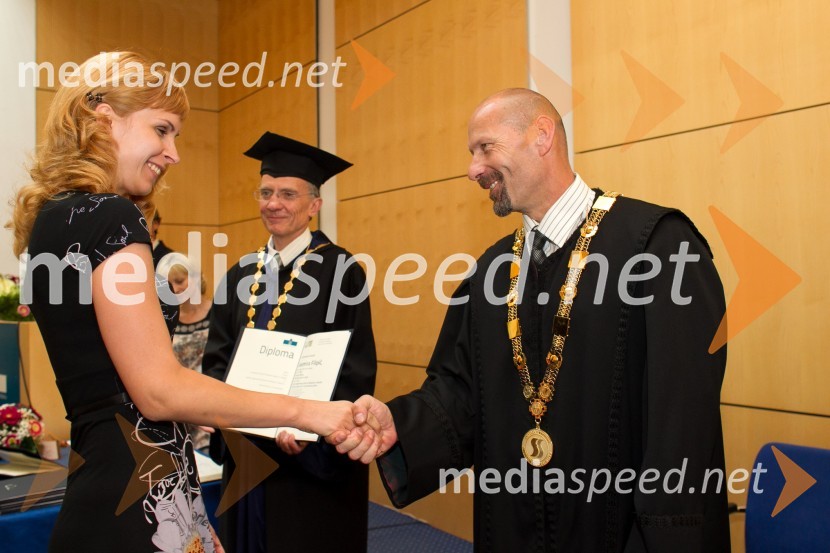 dr. Jasmina Filipič, Fakulteta za strojništvo, Univerza v Mariboru; prof. dr. Niko Samec, dekan, Fakulteta za strojništvo, Univerza v MariboruPromocija doktorjev znanosti UM, junij 2014