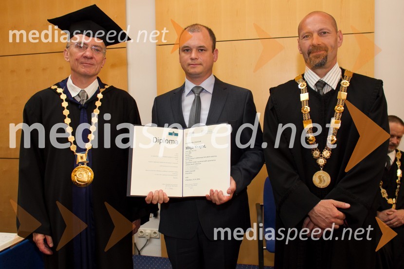 prof. dr.  Danijel Rebolj, rektor Univerze v Mariboru; dr. Mitja Krajnc, Fakulteta za strojništvo, Univerza v Mariboru; prof. dr. Niko Samec, dekan, Fakulteta za strojništvo, Univerza v MariboruPromocija doktorjev znanosti UM, junij 2014