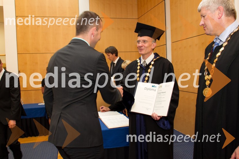 doc. dr. Matjaž Maletič, Fakulteta za organizacijske vede, Univerza v Mariboru; prof. dr.  Danijel Rebolj, rektor Univerze v MariboruPromocija doktorjev znanosti UM, junij 2014