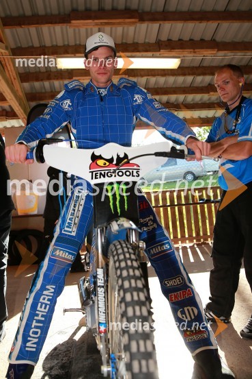  Matej Žagar, speedwayist (Slovenija)Žagarjev boks s Pedersenom in pomembnih deset točk