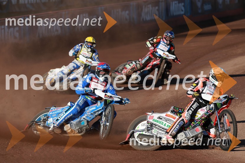  Fredrik  Lindgren, speedwayist (Švedska);  Matej Žagar, speedwayist (Slovenija);  Chris Harris, speedwayist (Velika Britanija);  Niels-Kristian  Iversen, speedwayist (Danska)Žagarjev boks s Pedersenom in pomembnih deset točk