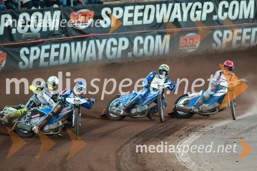  Chris Holder, speedwayist (Avstralija);  Jaroslaw  Hampel, speedwayist (Poljska);  Matej Žagar, speedwayist (Slovenija);  Nicki  Pedersen, speedwayist (Danska)Žagarjev boks s Pedersenom in pomembnih deset točk
