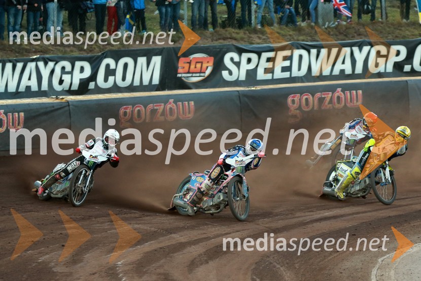  Tai  Woffinden, speedwayist (Velika Britanija);  Greg  Hancock, speedwayist (ZDA);  Jaroslaw  Hampel, speedwayist (Poljska);  Chris Holder, speedwayist (Avstralija)Žagarjev boks s Pedersenom in pomembnih deset točk