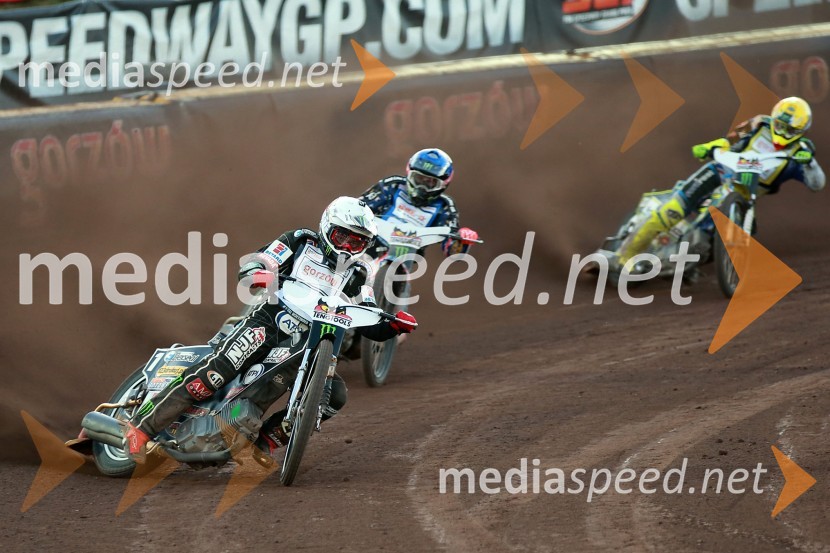  Tai  Woffinden, speedwayist (Velika Britanija);  Greg  Hancock, speedwayist (ZDA);  Chris Holder, speedwayist (Avstralija)Žagarjev boks s Pedersenom in pomembnih deset točk