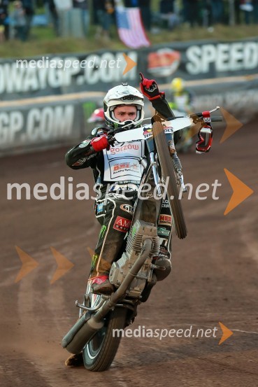  Tai  Woffinden, speedwayist (Velika Britanija)Žagarjev boks s Pedersenom in pomembnih deset točk