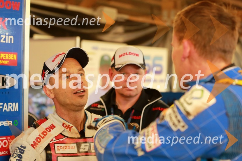  Nicki  Pedersen, speedwayist (Danska);  Matej Žagar, speedwayist (Slovenija)Žagarjev padec in obračun s Pedersenom