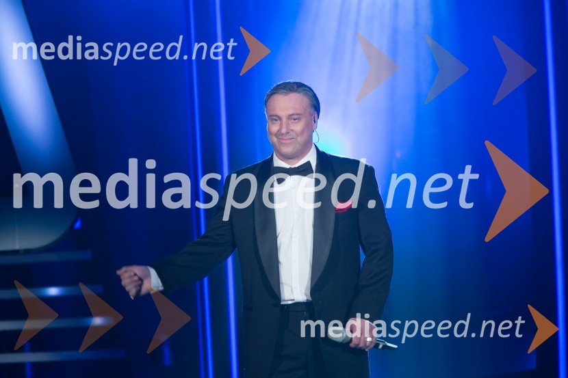  Tomaž  Ahačič, pevecZnan obraz ima svoj glas, zadnja oddaja