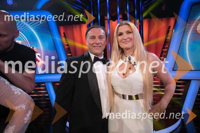  Tomaž  Ahačič, pevec;  Helena Blagne, pevkaZnan obraz ima svoj glas, zadnja oddaja