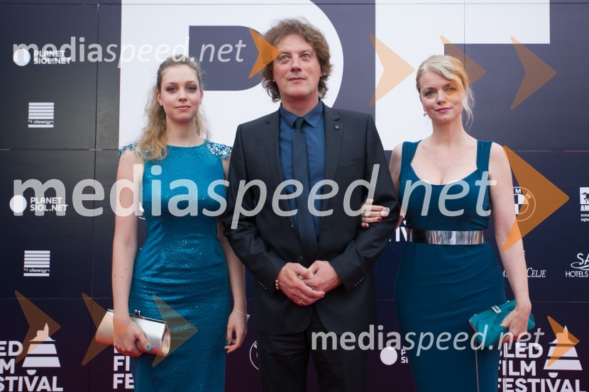  Hana Huljić;  Tonči Huljić, skladatelj;  Vjekoslava HuljićBled film festival, otvoritvena slovesnost