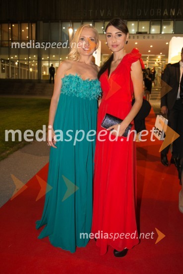  Tanja Ribič, igralka;  Zala Đurić Ribič, pevka, igralkaBled film festival, otvoritvena slovesnost