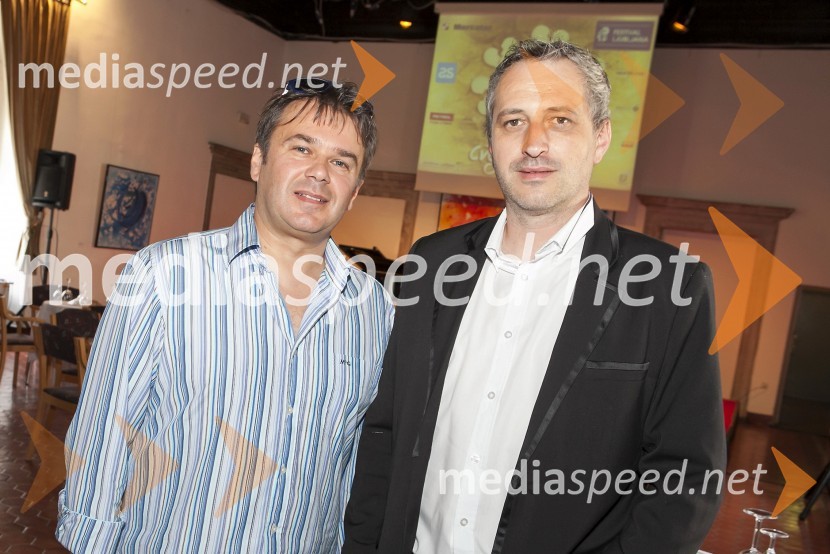  Matjaž Vlašič, glasbenik;  Boštjan Grabnar, glasbaMuzikal Cvetje v jeseni, novinarska konferenca