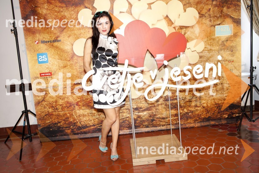  Maja Martina Merljak, igralkaMuzikal Cvetje v jeseni, novinarska konferenca