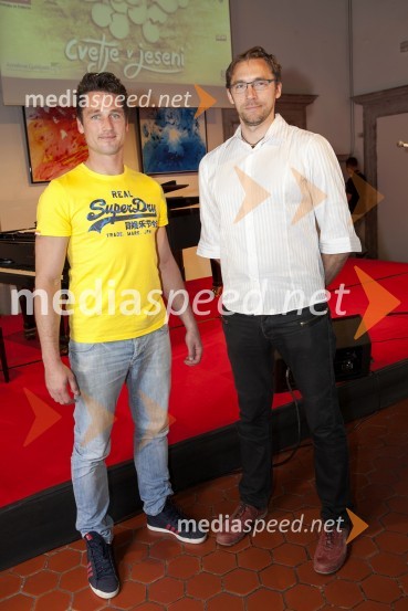  Miha Krušič, koreograf, plesalec;  Gorazd Slak, izvršni producent muzikala Cvetje v jeseniMuzikal Cvetje v jeseni, novinarska konferenca