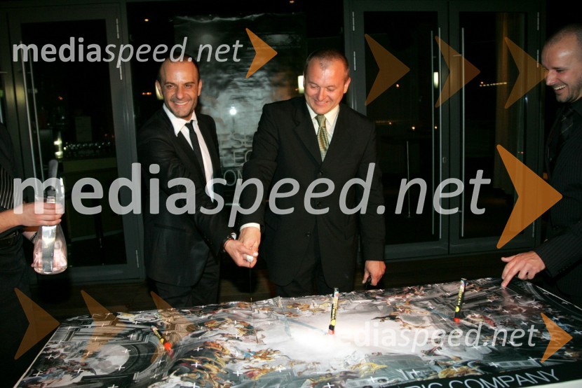 Tomaž Pandur, režiser in Franc Kangler, župan MariboraTesla Electric Company, predstava Pandur Theaters v SNG Maribor