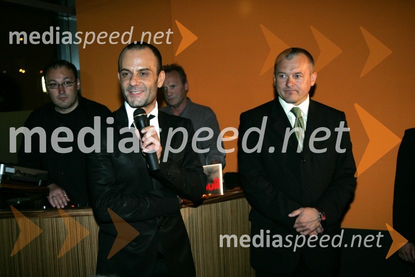 Tomaž Pandur, režiser in Franc Kangler, župan MariboraTesla Electric Company, predstava Pandur Theaters v SNG Maribor