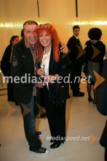 Igor Jelen, lastnik plesnega studia Igen in Irena Polanec, slikarkaTesla Electric Company, predstava Pandur Theaters v SNG Maribor