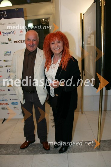 Aleksander Lucu - Luc, novinar in Irena Polanec, slikarkaTesla Electric Company, predstava Pandur Theaters v SNG Maribor