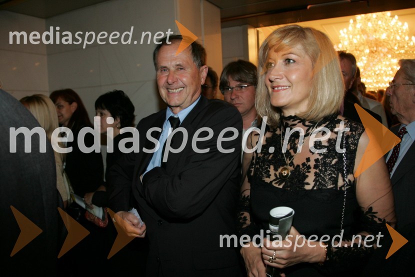 Tesla Electric Company, predstava Pandur Theaters v SNG Maribor