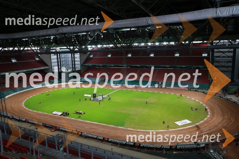 V Kopenhagnu se bodo na Stadionu Parken, najpomembnejšem športnem objektu Danske,  s sobotno dirko po 12 letih poslovili od dirke za Veliko Nagrado v speedwayu.&nbsp;Žagar že v prvi vožnji s Pedersenom