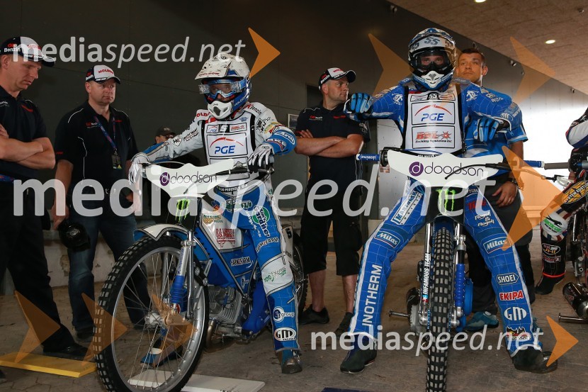 Nicki  Pedersen, speedwayist (Danska);  Matej Žagar, speedwayist (Slovenija)Žagar že v prvi vožnji s Pedersenom