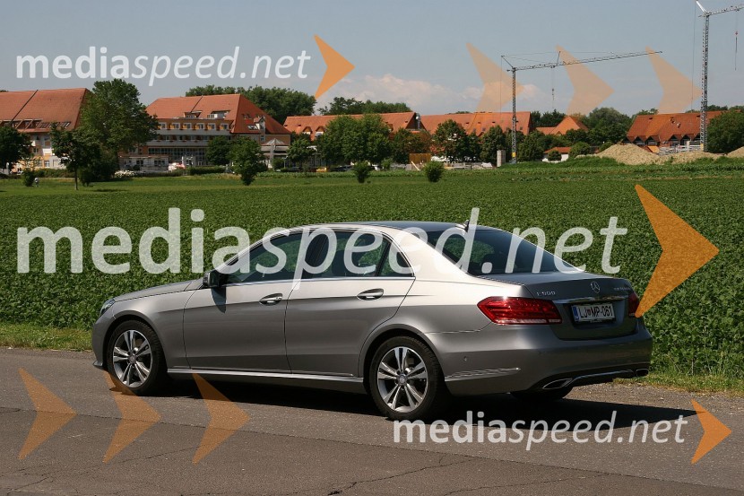 Mercedes-Benz E 300 Bluetec HybridMercedes-Benz E 300 Bluetec Hybrid, mediaspeed test