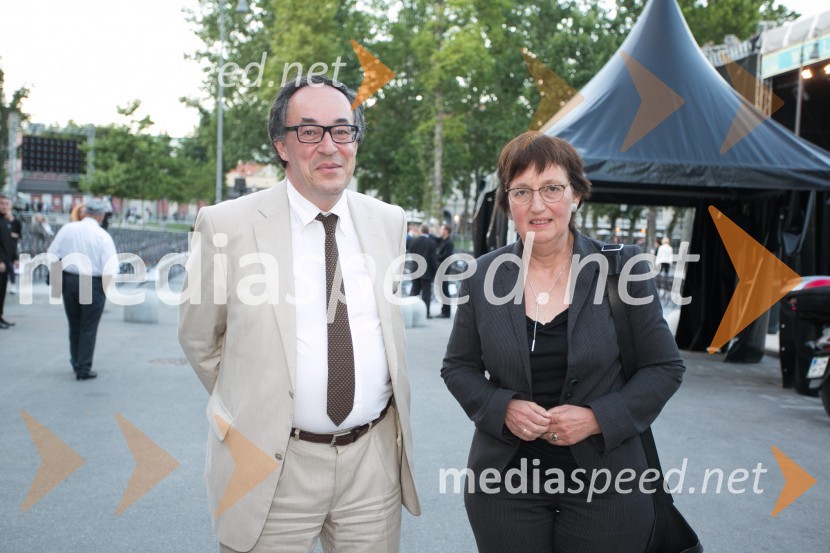  Pieter Jan Langenberg, veleposlanik Nizozemske v Sloveniji;  Mieke Langenberg-Tissot van Patot62. Ljubljana Festival, otvoritev s Carmino Burano