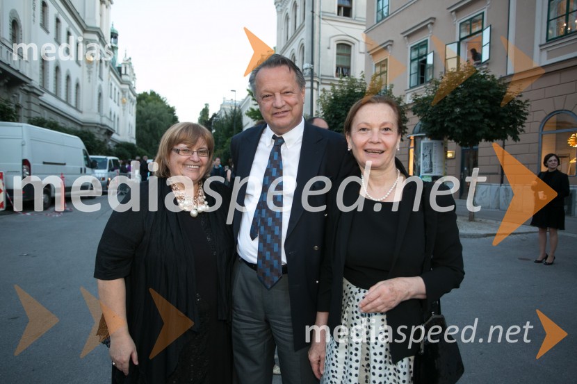 red. prof. dr.  Metka  Tekavčič, dekanja Ekonomske fakultete Univerze v Ljubljani;  Anton Papež,  predsednik uprave Interenergo;  Dragica Papež, notarka62. Ljubljana Festival, otvoritev s Carmino Burano